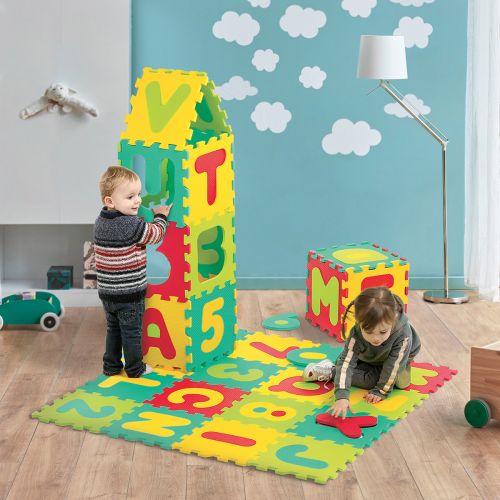 Are you looking for large and a comfortable play surface or a big 3D puzzle? Enjoy both! The Giant foam tiles insulates your baby from the cold and absorbs impacts