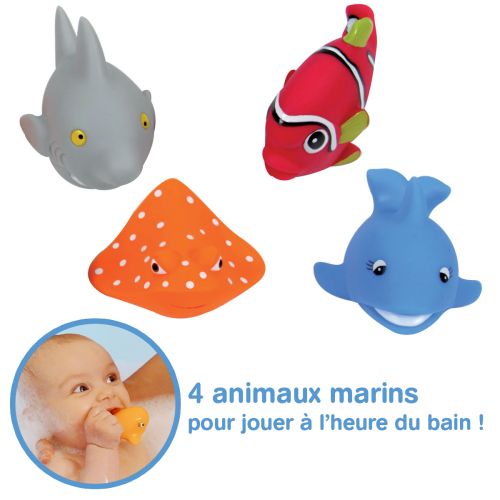 Aspergeurs de bain « Poisson ». 4 animaux marins pour s’amuser à s’arroser à l’heure du bain. Permettent à bébé de développer son habileté et son imagination. Grâce à son plastique doux et résistant, bébé peut aussi les mordiller pour masser ses gencives. Pour les enfants de plus d 10 mois. Référence produit 2221.