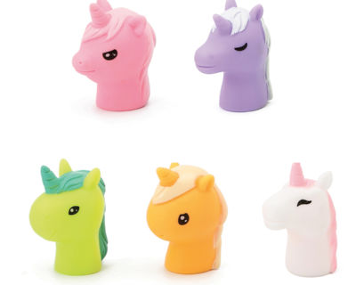 This set of 5 little finger puppets is a great way of making the most of those special moments with your child, such as bath time or bed time.