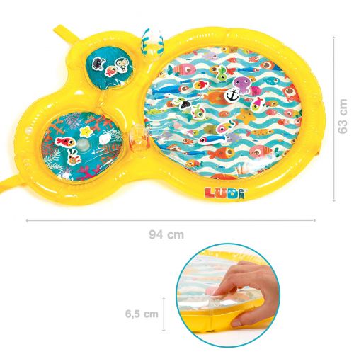 This brightly coloured water mat cannot fail to awaken baby’s curiosity. Children are sure to be fascinated by what they can see under the sea!
