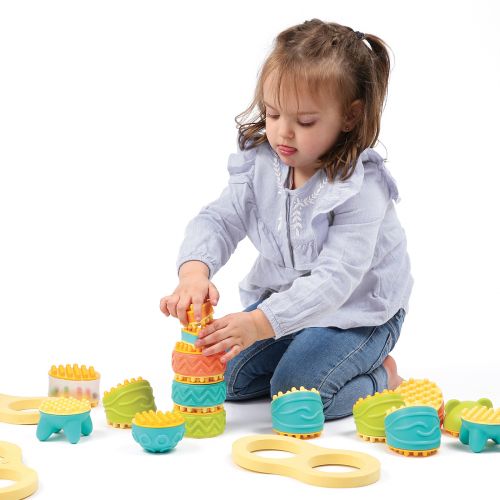 Baby Picoton, an original new toy that your child will find new ways to play with as they grow!