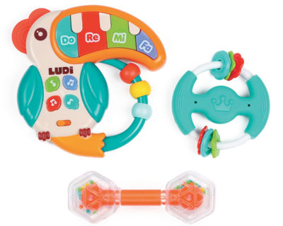 A Music making set to awaken children’s interest in music. 1 toucan piano and 2 percussion instruments, designed to be extra easy to hold. Develops baby’s dexterity. Hygienic.