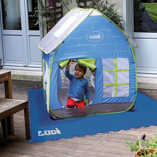 Tapis sport et loisirs de LUDI. Tapis de sol de grande surface. Assure la protection les enfants pratiquant une activité sportive ou motrice. Hygiénique, utilisation indoor-outdoor. Référence produit 90007.