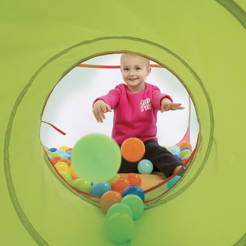 A large play course for fun with friends! Comprised of a cube, tunnel and ball play area. This lightweight, flexible and compact unit easily unfolds and folds into its included bag.