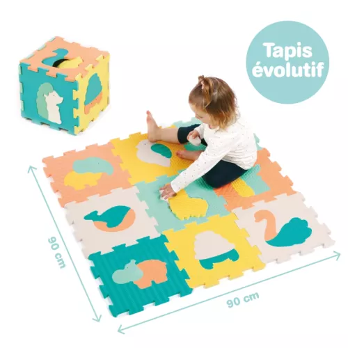 Dalles « animaux » pastel. Une surface confortable pour jouer et un grand puzzle en 3D ! 9 dalles forment le tapis qui isole bébé du froid et amortit les chocs. Jeu d’encastrement avec les animaux. Hygiénique, utilisation indoor-outdoor. Pour les enfants dès la naissance. Référence produit 10016.