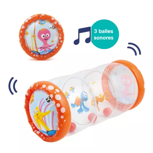 Baby roller « Mer» de LUDI. Cylindre gonflable transparent au décor amusant, avec balles sonores qui stimulent la curiosité de Bébé. Pour les enfants de plus de 6 mois. Référence produit 3452.