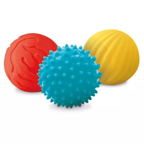 3 little sensory balls from LUDI. These balls will attract Baby's attention and intrigue him with their bright colours and soft textures. The small size of the balls makes them easy to hold. For children from 6 months. Product reference 30008.