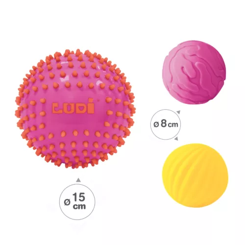 Set of 3 LUDI ‘pink’ sensory balls. Stimulates baby's senses while having fun. Develops dexterity and motor skills. Soft, lightweight, hygienic plastic. For children from 6 months. Product reference 30022.