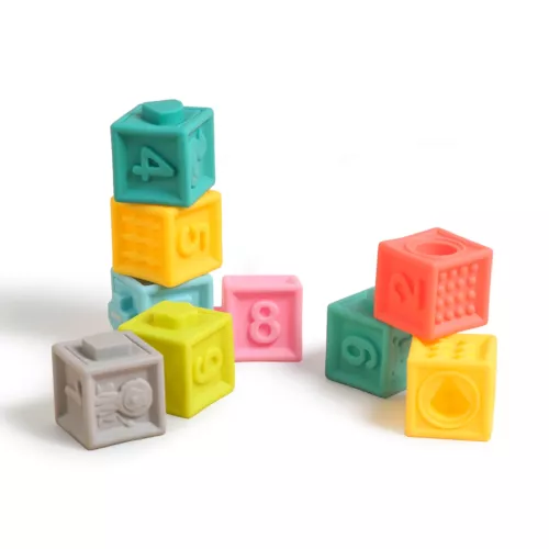 LUDI interlocking cubes. 1st construction game! 9 soft, colourful cubes to stack and fit together. Specially designed for crushing and chewing. Safety and hygiene guaranteed. For children from 10 months. Product reference 30043.