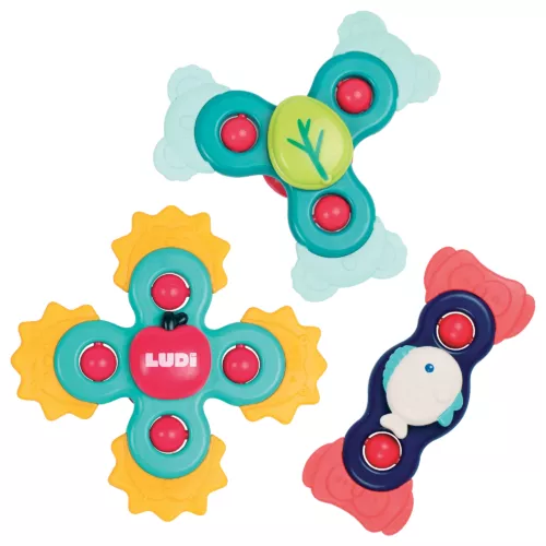 Lot de 3 jolis spinners pour Bébé qui s'accrochent sur toutes surfaces lisses grâce à leur ventouse. Faciles à actionner et à arrêter ils développent la dextérité et l'acuité visuelle.