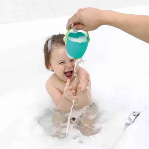 Moulin à eau de LUDI. Découvrez les mouvements de l'eau à l'aide de ce petit seau et de son moulin. Jouet de bain à emmener à la mer et à la piscine. Pour les enfants de plus de 10 mois. Référence produit 40059.