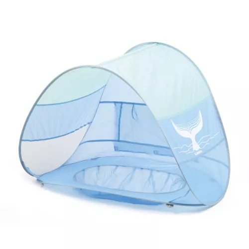 Piscine pop-up à partir de 10 mois. Recouverte d'une tente anti-UV pour le protéger du soleil, du vent et du sable (sac de transport + 4 fixations au sol inclus). Dès 10 mois.