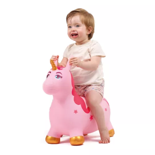 The pretty unicorn can be used like a jumping ball, with two ‘ear grips’ and a little golden horn. Little riders are ready for a wild ride! From 10 months.