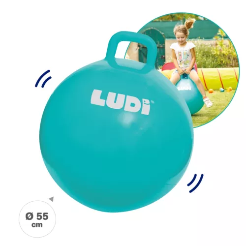 Ballon sauteur XXL « bleu » de LUDI. Un incontournable des jeux de plein air ! Assis sur le ballon, les enfants attrapent la grande poignée et sautent comme un kangourou sur l'herbe ou sur la terrasse. En bondissant les enfants améliorent leur équilibre. Ballon très résistant. 2 coloris. Pour les enfants de plus de 5 ans. Référence produit 90104.