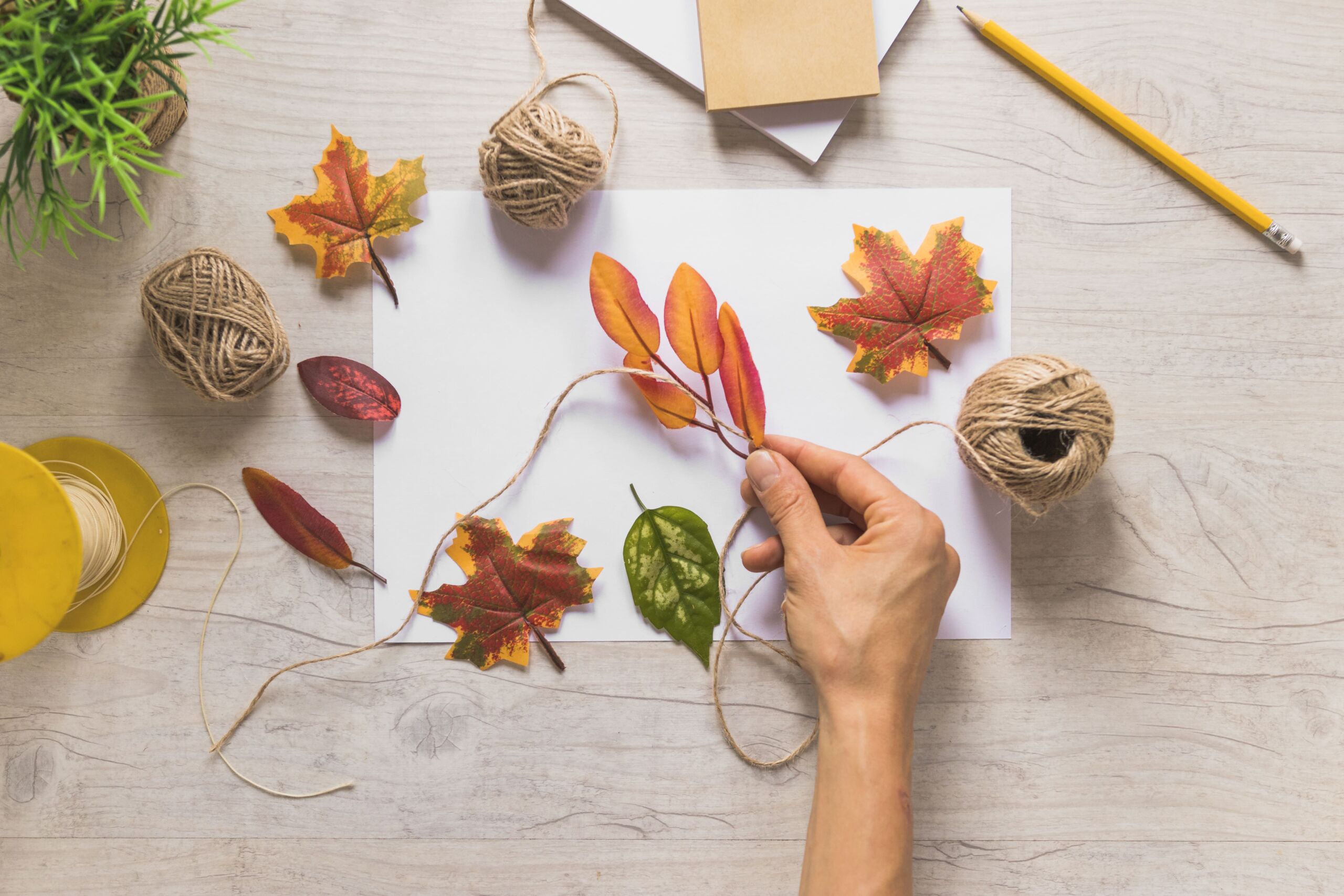 Guirlande feuille diy enfant